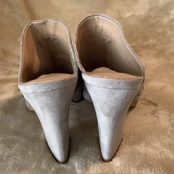 Kaari Blue Slide On Peep Toe Heels - Picture 4 of 7